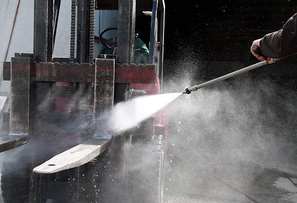Best Patio and Deck Pressure Washing  in Hooks, TX